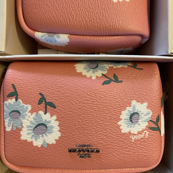 🌸🌸Boxed small and mini boxy cosmetics set🌸🌸 - Picture 7 of 7